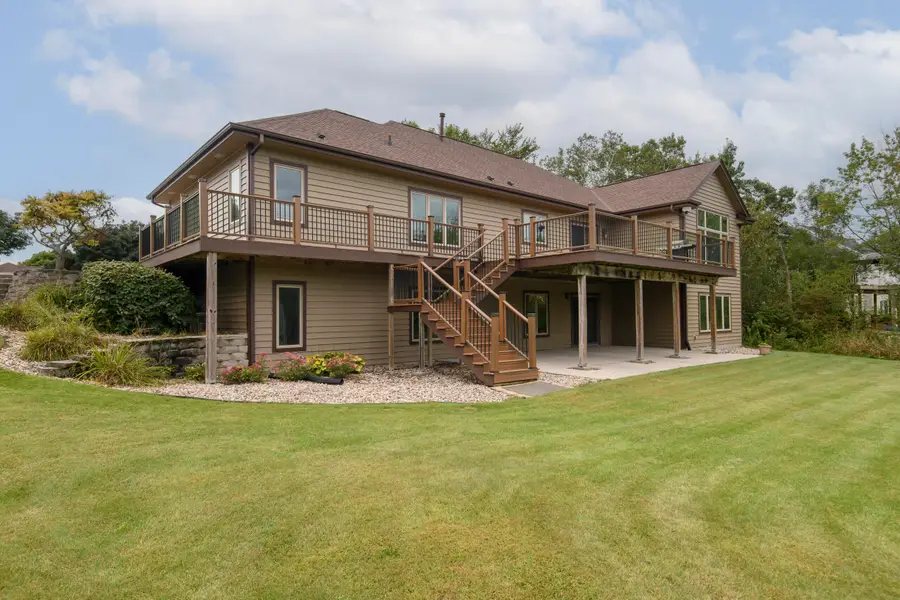 1326 Two Rivers Ct, Mukwonago, WI 53149 - #3