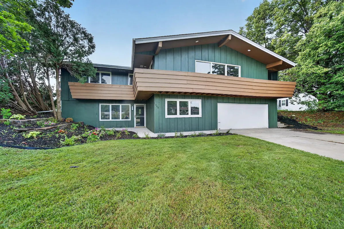1408 94th Ave, Somers, WI 53144 - #1