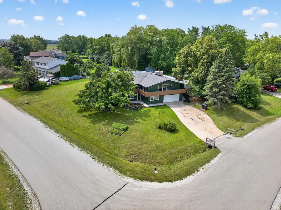1408 94th Ave, Somers, WI 53144 - #2