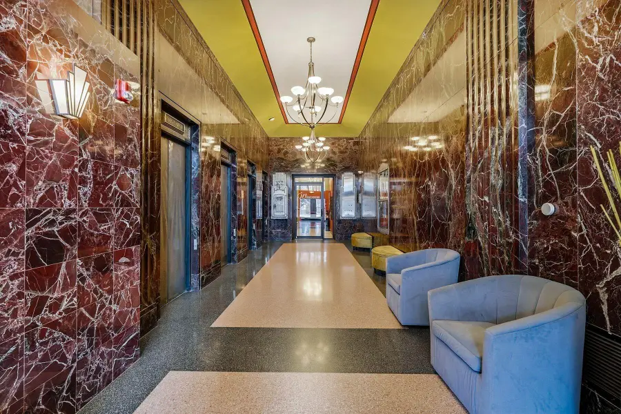 606 W Wisconsin Ave, Milwaukee, WI 53203 - #2