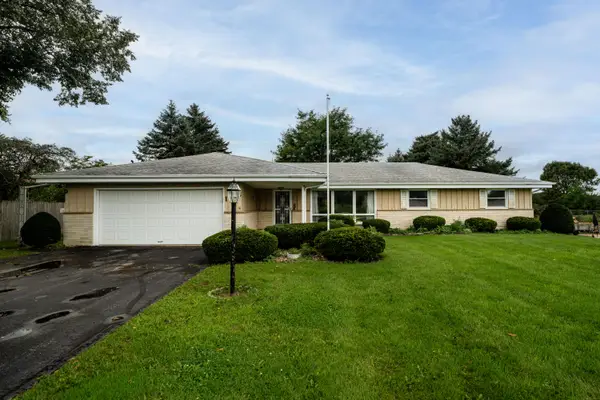 1638 Meadowlane Ave, Mount Pleasant, WI 53406