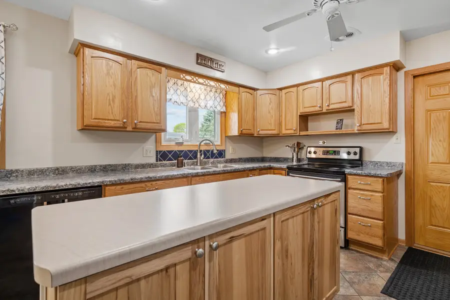 901 Dewey St, Kiel, WI 53042 - #2