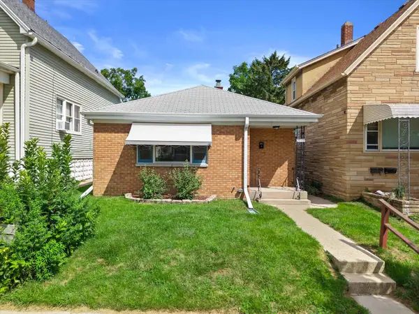 3948 E Underwood Ave, Cudahy, WI 53110