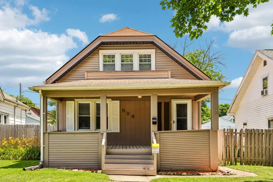 524 S Oak Park Ct, Milwaukee, WI 53214 - #3
