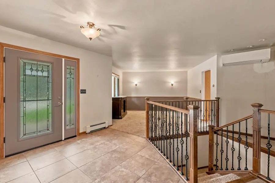 170 Crestwood Dr, Sheboygan Falls, WI 53085 - #3