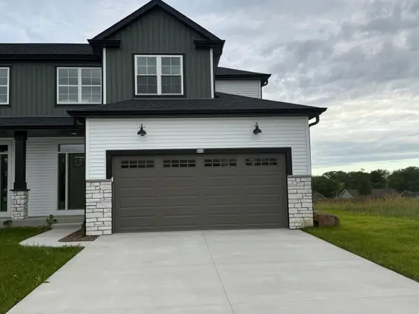 505 Golf Dr, Jefferson, WI 53549