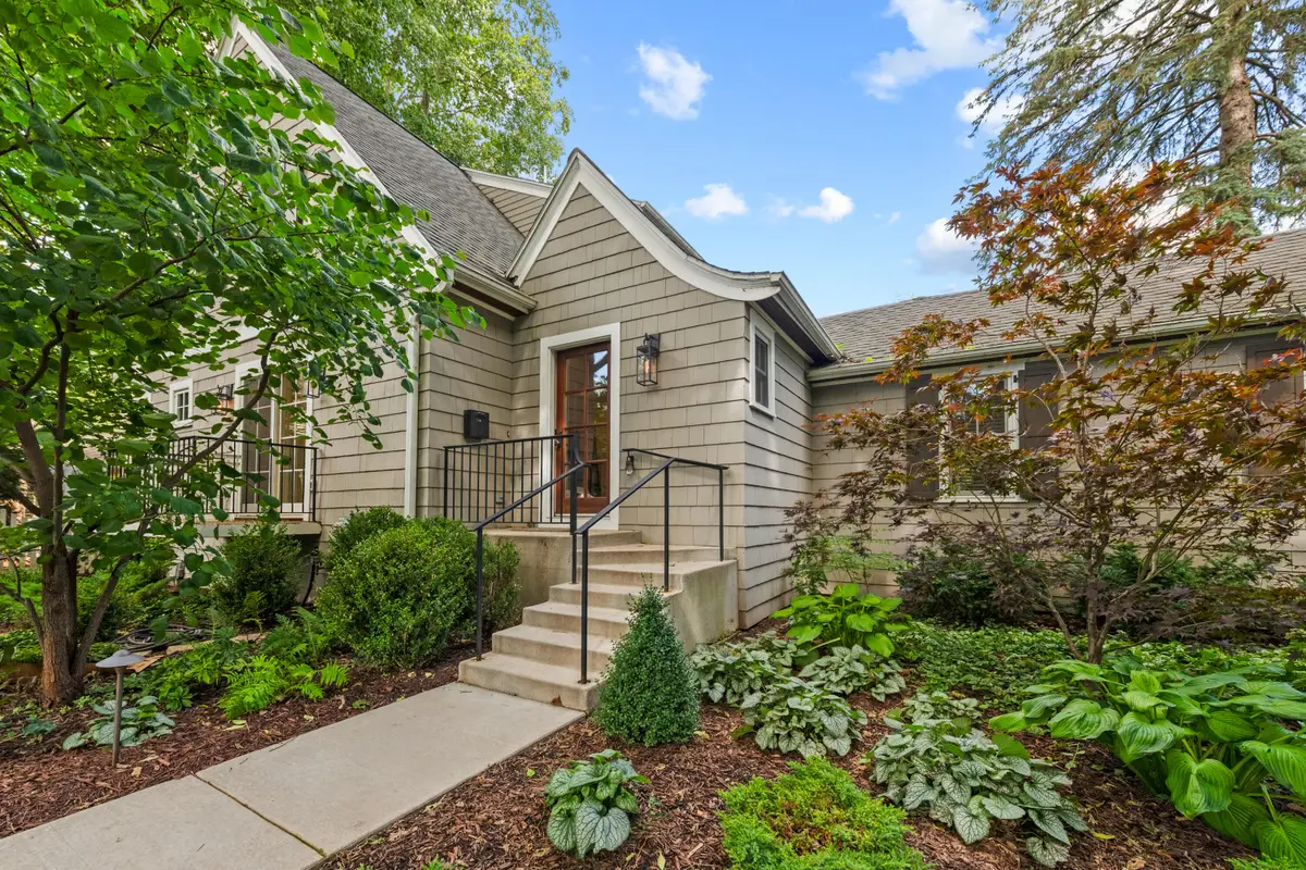 1100 W Riverview Dr, Glendale, WI 53209 - #1