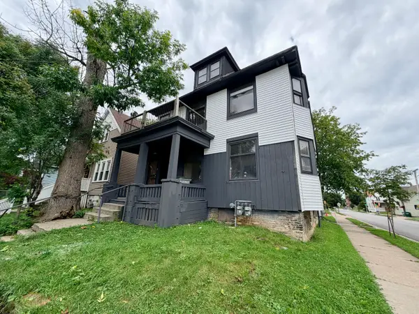 2877 N 23rd St, Milwaukee, WI 53206