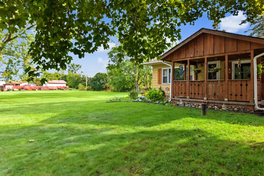 W188N9690 Orchard Dr, Germantown, WI 53022 - #3