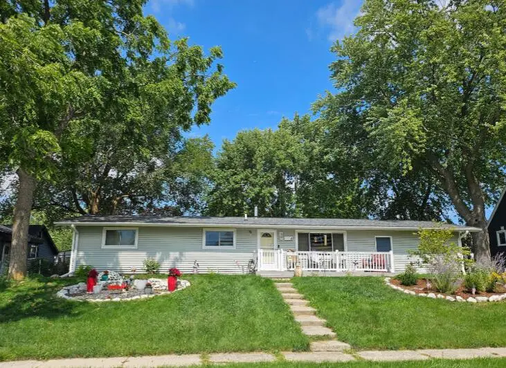 1224 Mackinac Ave, South Milwaukee, WI 53172 - #1
