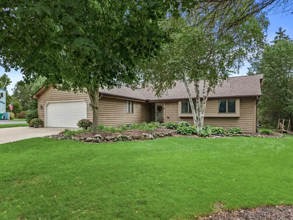 N104W16845 Thornapple Row, Germantown, WI 53022