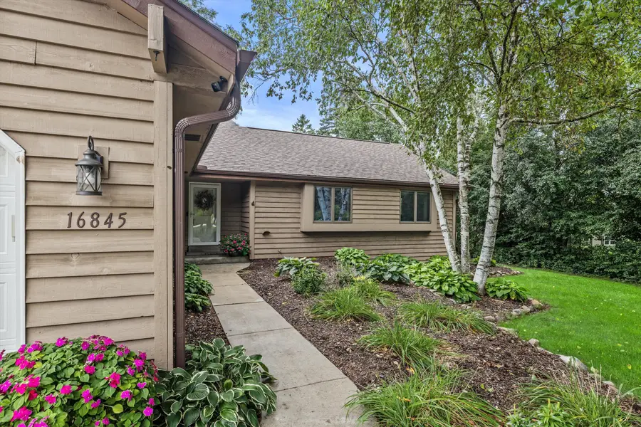 N104W16845 Thornapple Row, Germantown, WI 53022 - #2