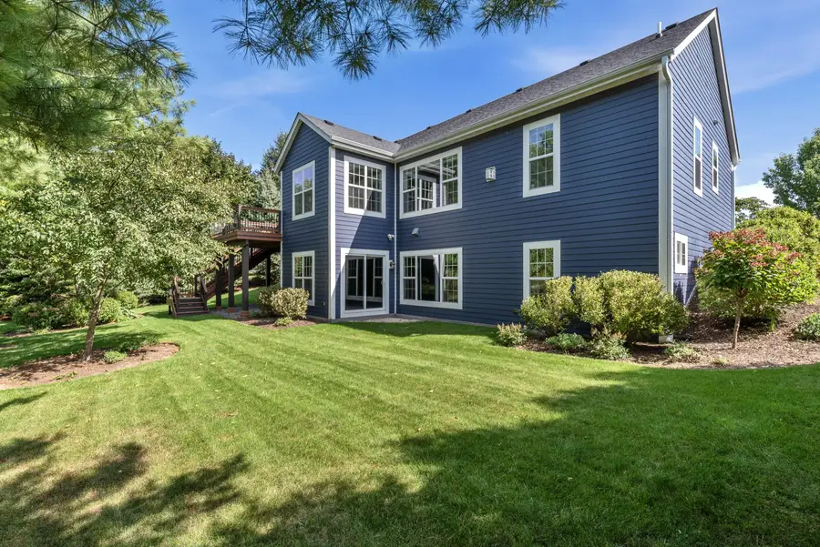 617 Evergreen Ter, Port Washington, WI 53074 - #2