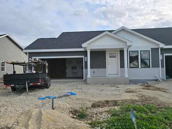 N162W21883 Poppy Rd, Jackson, WI 53037