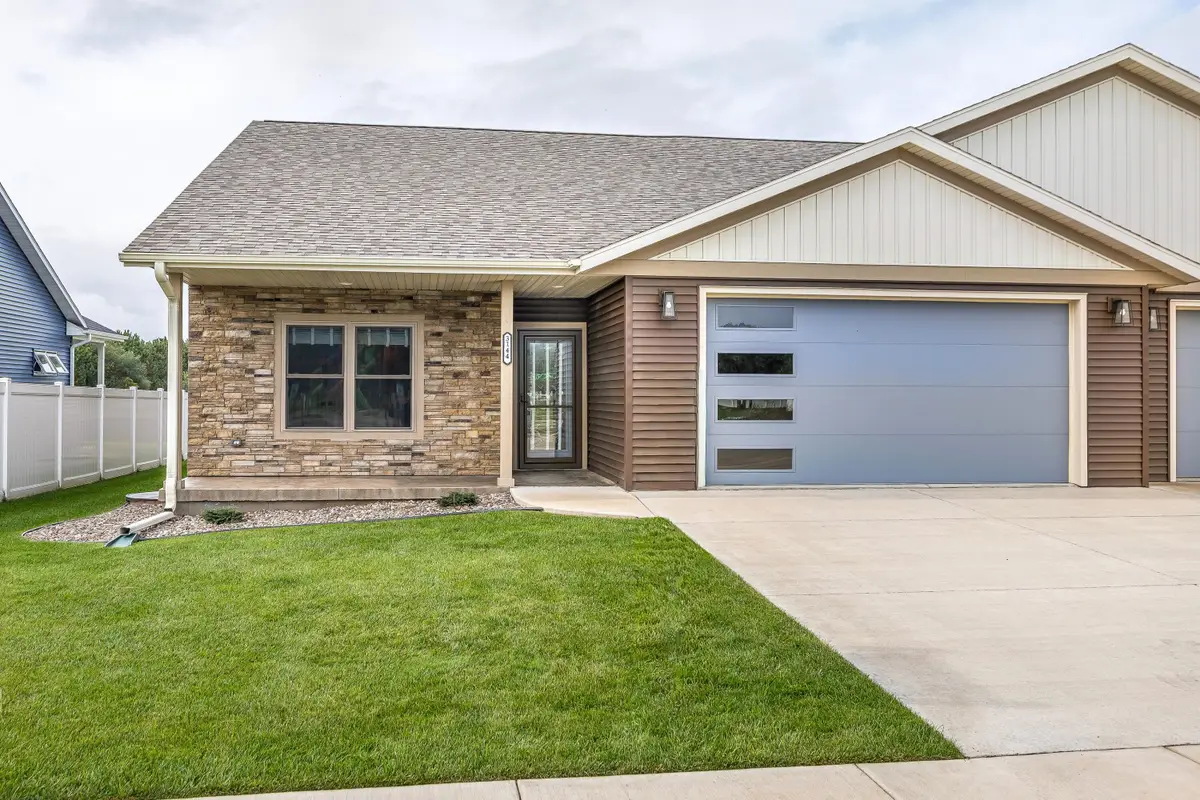 3144 Norse Dr, Holmen, WI 54636 - #1