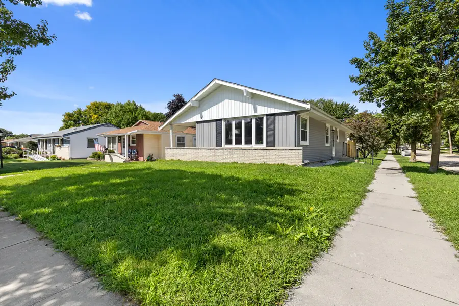9600 W Morgan Ave, Milwaukee, WI 53228 - #2