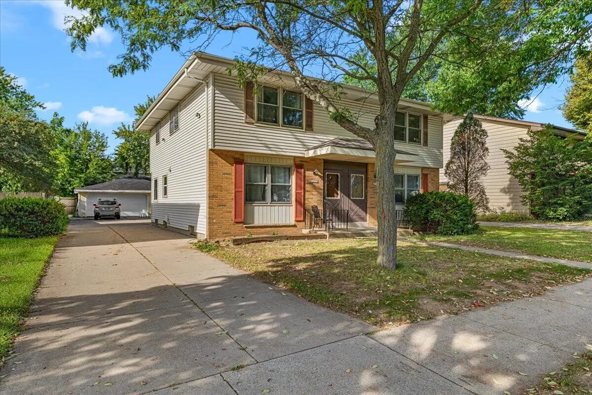 10773 W Appleton Ave, Milwaukee, WI 53225 - #1