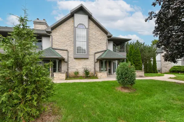 9255 W Forest Home Ave, Greendale, WI 53130