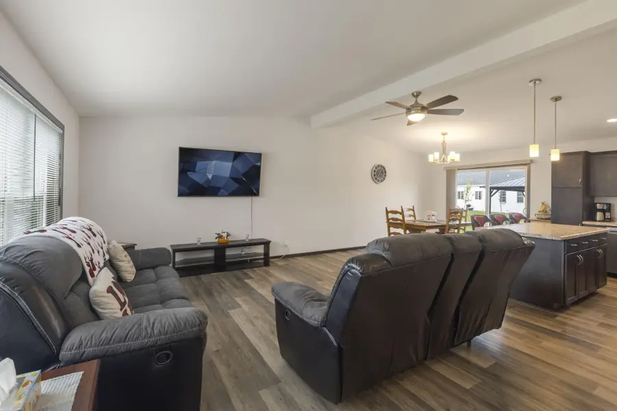 1115 Tamarack St, Delavan, WI 53115 - #2