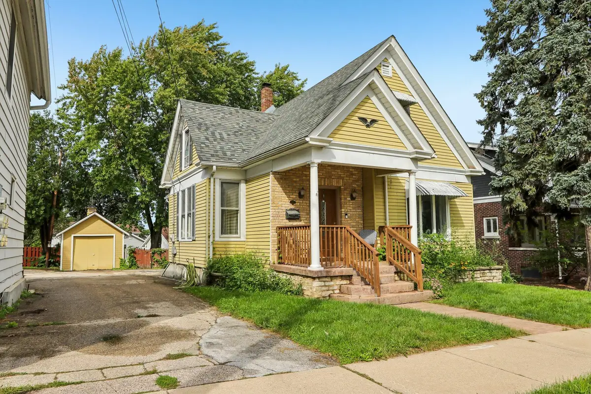 200 W State St, Burlington, WI 53105 - #1