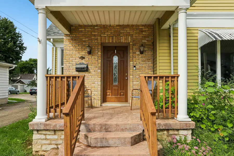 200 W State St, Burlington, WI 53105 - #3