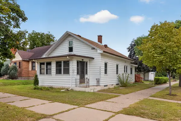 2202 Winnebago St, La Crosse, WI 54601