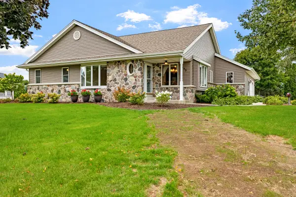 335 N Main St, Cedar Grove, WI 53013
