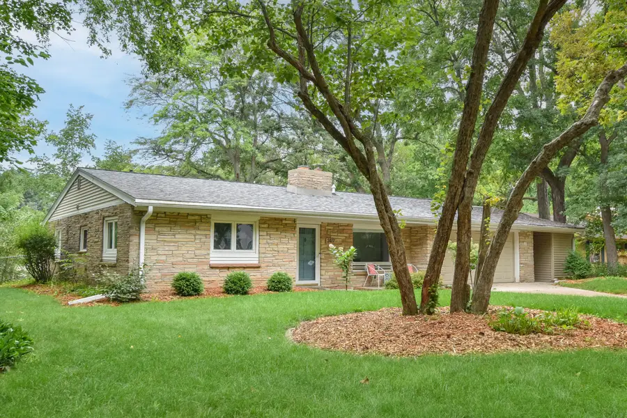 2417 N 117th St, Wauwatosa, WI 53226 - #2