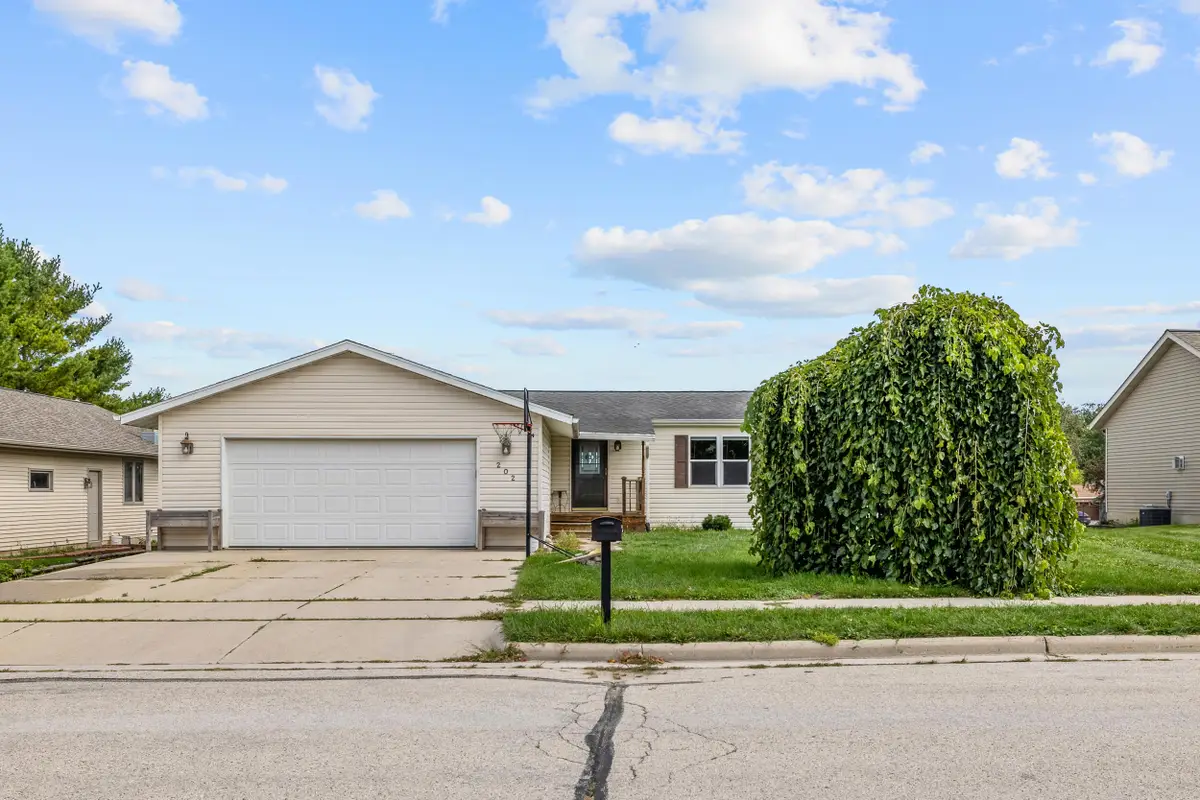 202 S 1st St, Kiel, WI 53042 - #1
