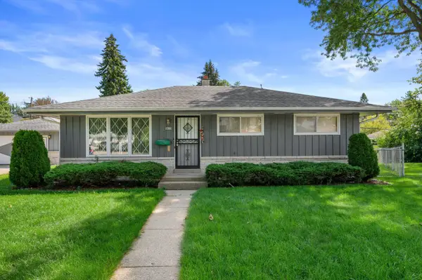 6430 N 48th Ct, Milwaukee, WI 53223