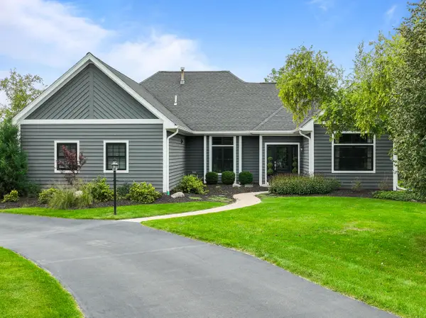 1710 Wales Ct, Geneva, WI 53147