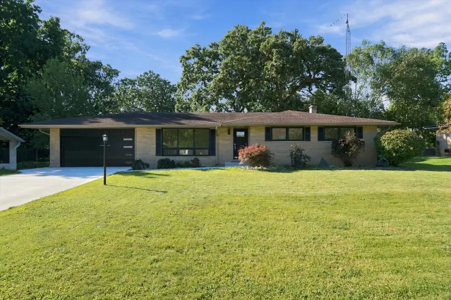 4205 86th Sts, Pleasant Prairie, WI 53142 - #2