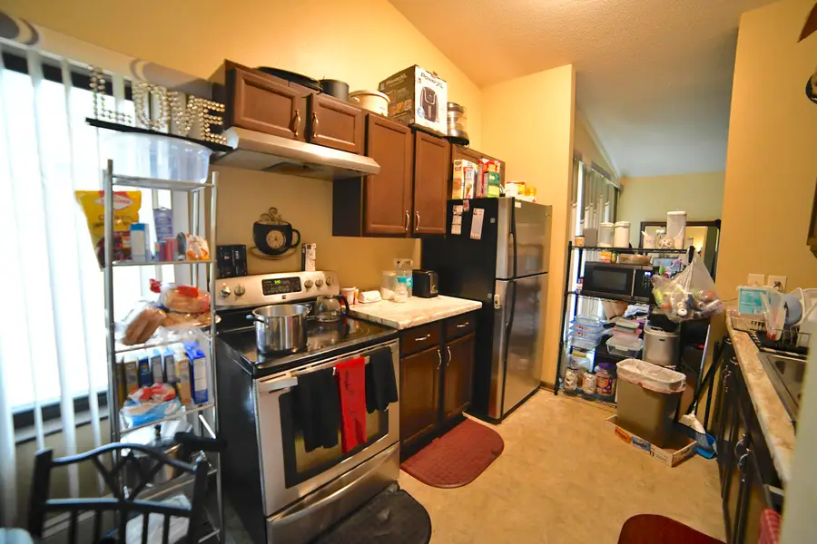 8647 N Servite Dr, Milwaukee, WI 53223 - #2