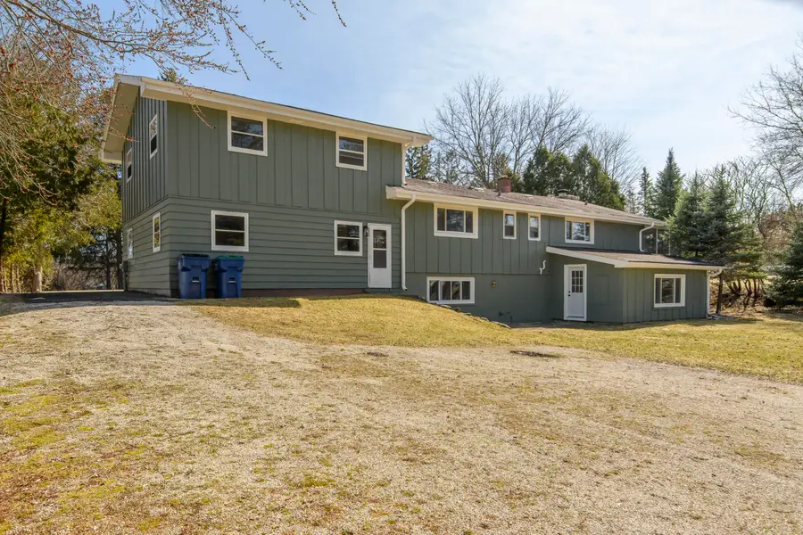 745 N Green Bay Rd, Grafton, WI 53024 - #2