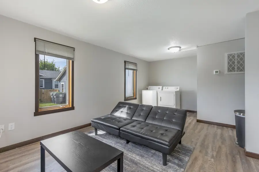 633 Livingston St, La Crosse, WI 54603 - #3