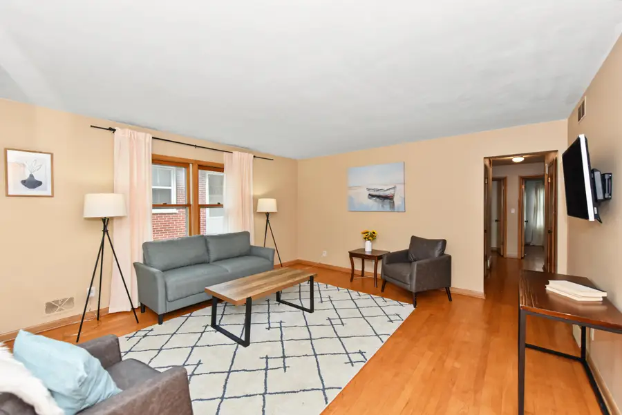 1120 S 102nd St, West Allis, WI 53214 - #3