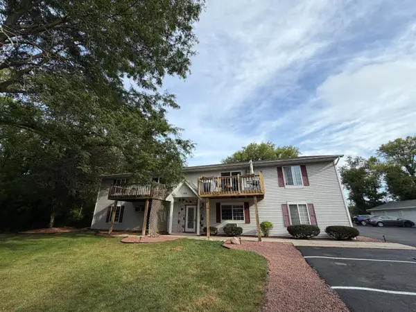 103 Evens Ct, Sheboygan Falls, WI 53085