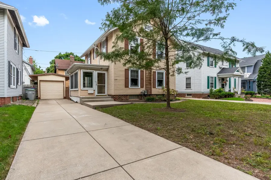 2109 N 53rd St, Milwaukee, WI 53208 - #2
