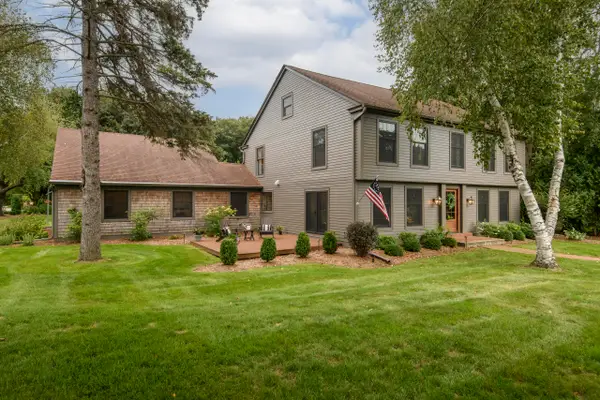 15025 Westover Rd, Elm Grove, WI 53122
