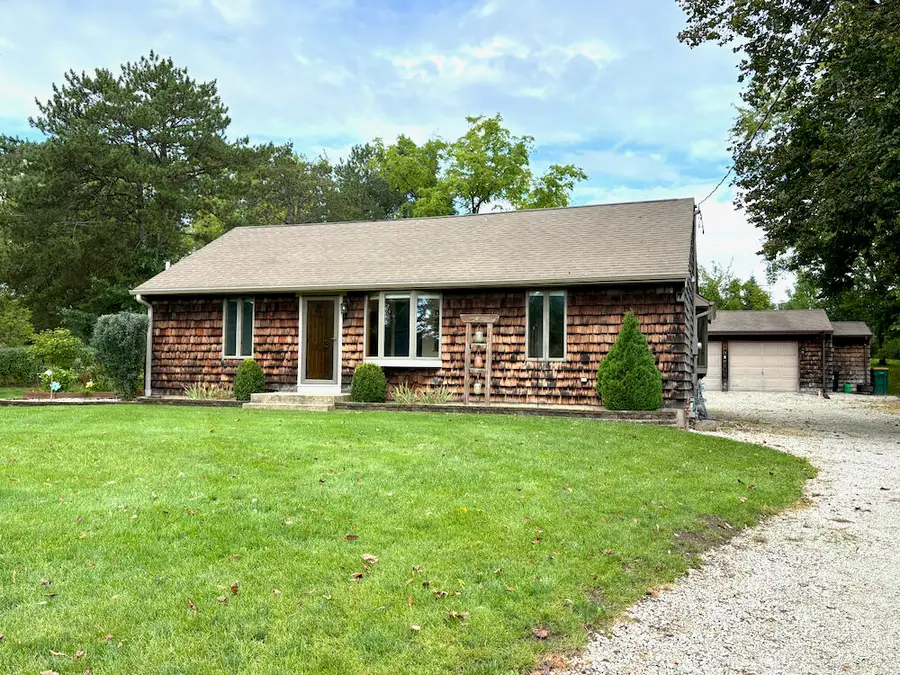 3640 W 7 Mile Rd, Caledonia, WI 53108 - #2