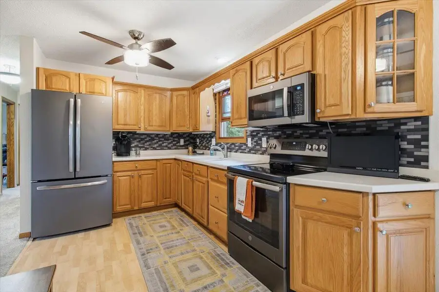 W8307 Homestead Pl, Onalaska, WI 54650 - #2