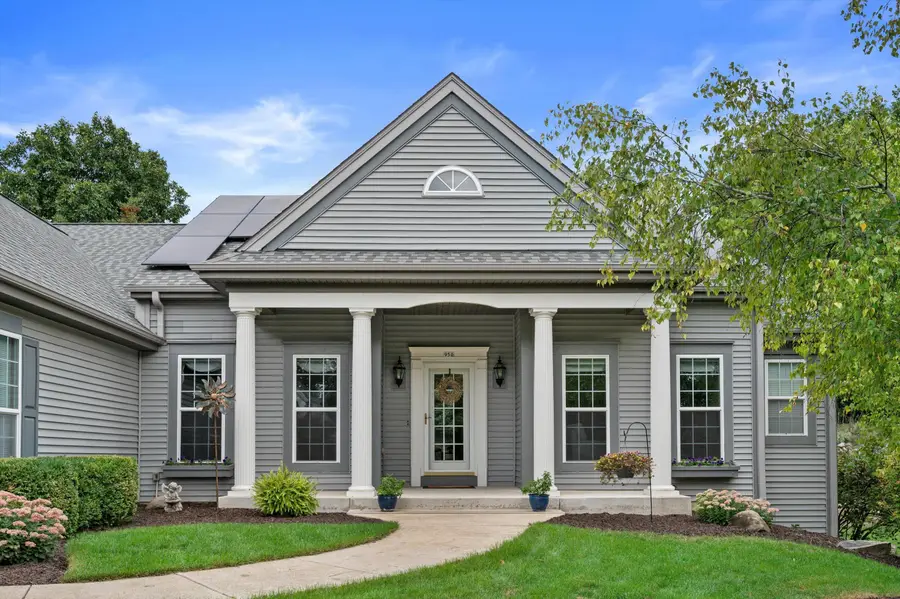 950 River Park Dr, Waukesha, WI 53189 - #2