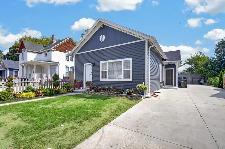 513 N Memorial Dr, Racine, WI 53404 - #2