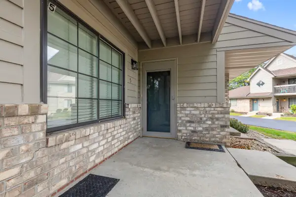 N80W12900 Fond Du Lac Ave, Menomonee Falls, WI 53051