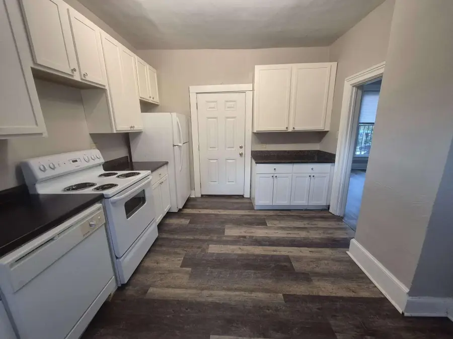 2028 W Michigan St, Milwaukee, WI 53233 - #3