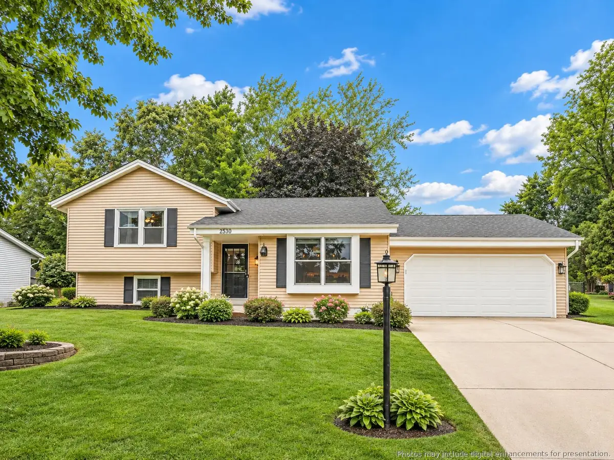 2530 N University Dr, Waukesha, WI 53188 - #1