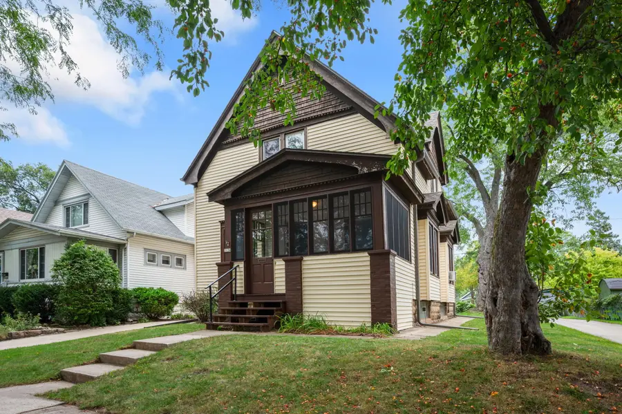2134 S 84th St, West Allis, WI 53227 - #2