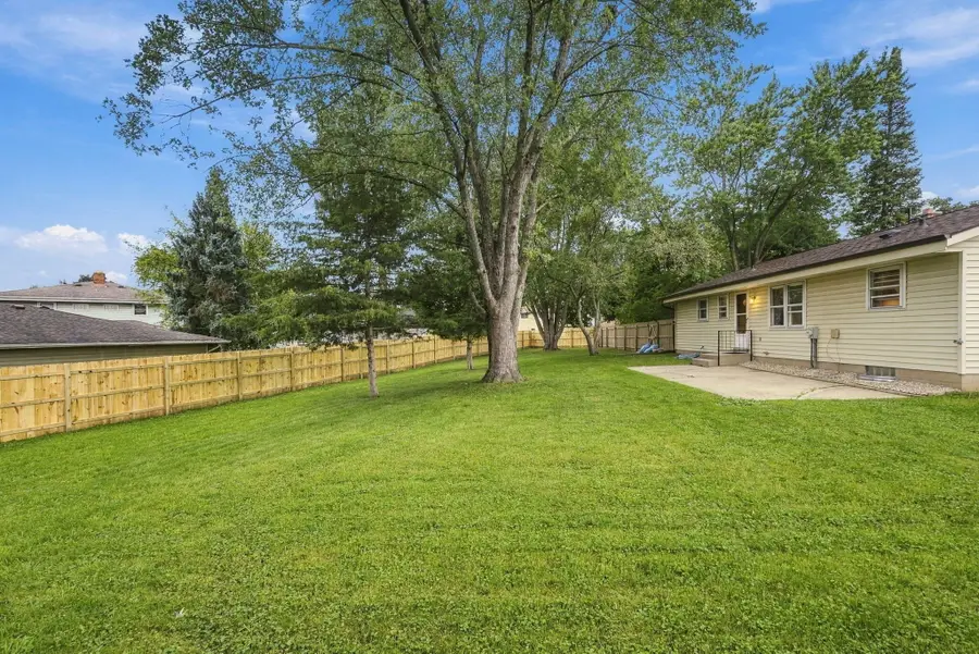 10931 W Kaul Ave, Milwaukee, WI 53225 - #3