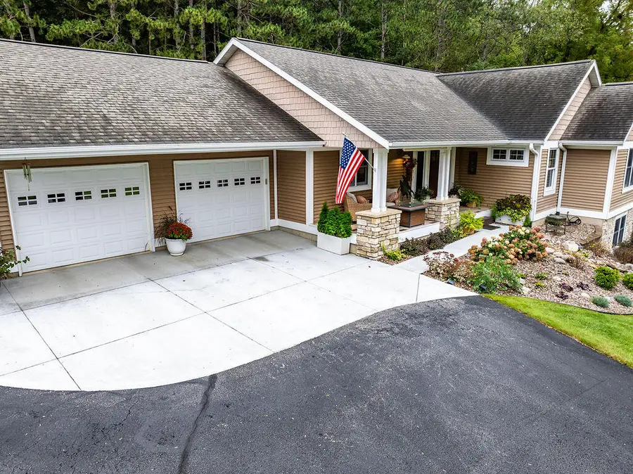 N5540 Moos Rd, Onalaska, WI 54650 - #2