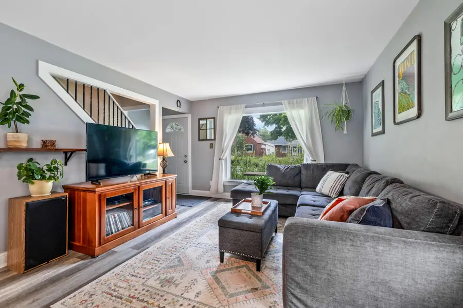 3412 E Allerton Ave, Cudahy, WI 53110 - #3